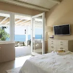 Baia L'aura 8, Emma